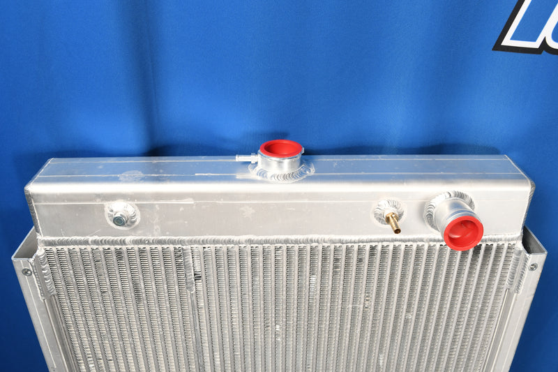 Load image into Gallery viewer, Volvo DB138 Radiator # 890544
