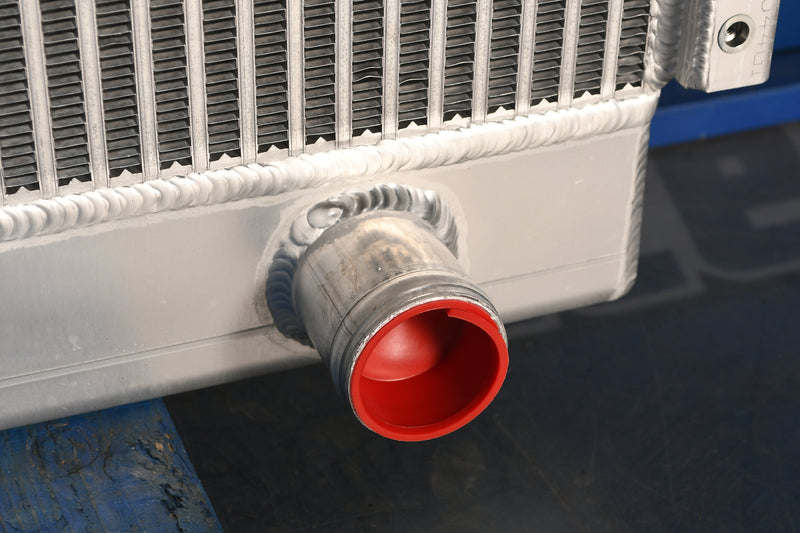 Load image into Gallery viewer, Volvo DB138 Radiator # 890544
