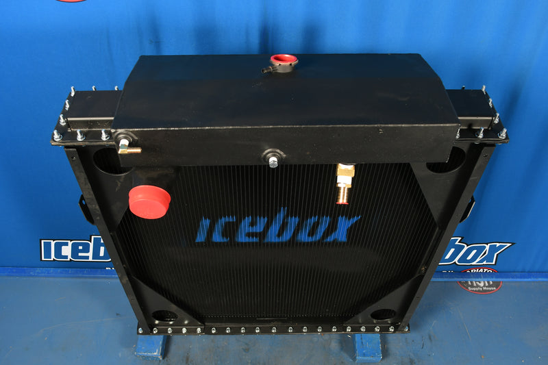 Load image into Gallery viewer, Peterbilt Radiator # 606030
