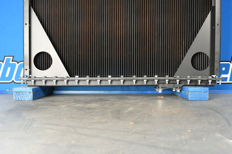 Load image into Gallery viewer, Peterbilt Radiator # 606030
