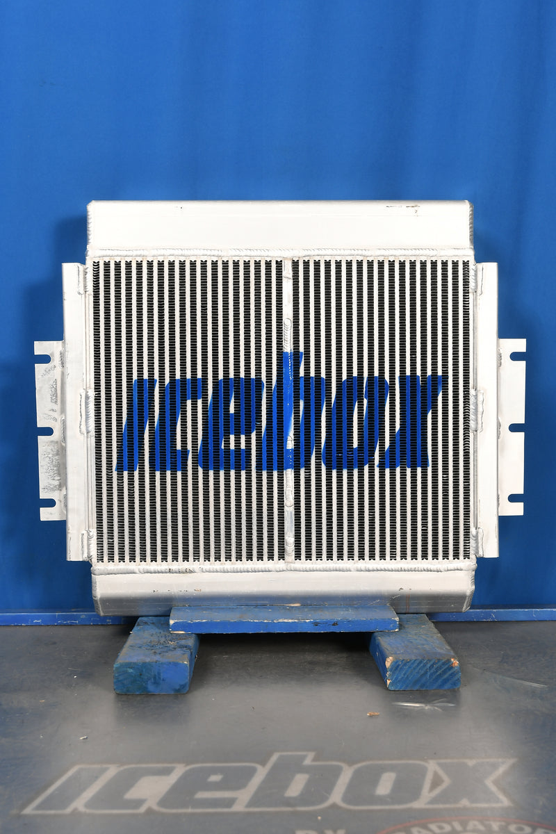 Load image into Gallery viewer, Hyster Radiator # 940170
