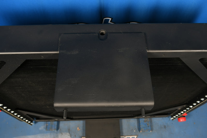 Load image into Gallery viewer, Monaco Executive Radiator # 700003
