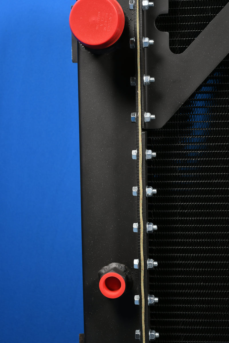 Load image into Gallery viewer, Monaco Executive Radiator # 700003
