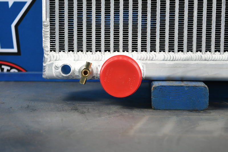 Load image into Gallery viewer, Caterpillar 416D,420D,424D,428D,430D,432D, Radiator # 850825

