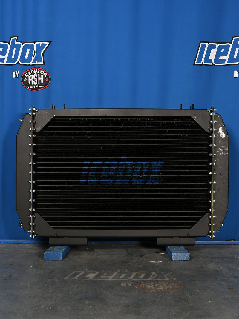 Load image into Gallery viewer, International Radiator # 603094
