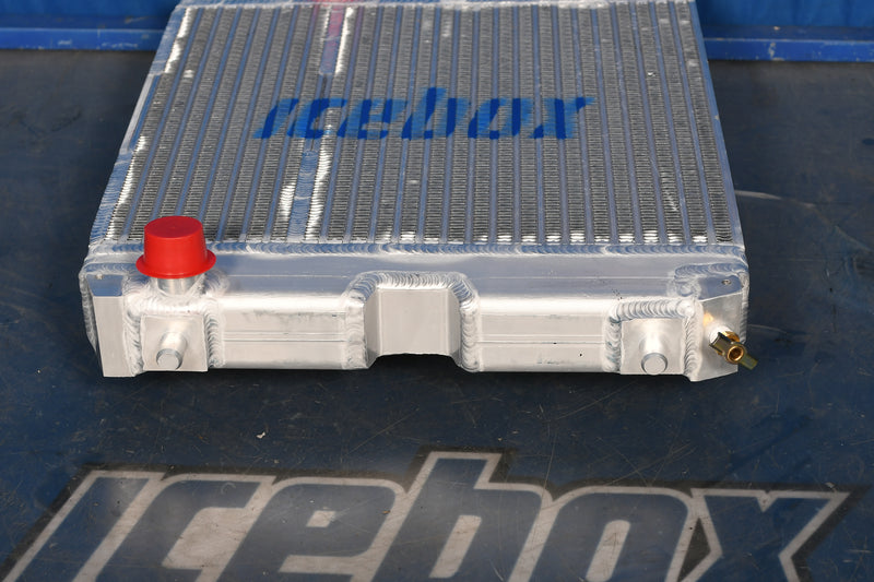 Load image into Gallery viewer, Kubota L3800D Radiator # 820047
