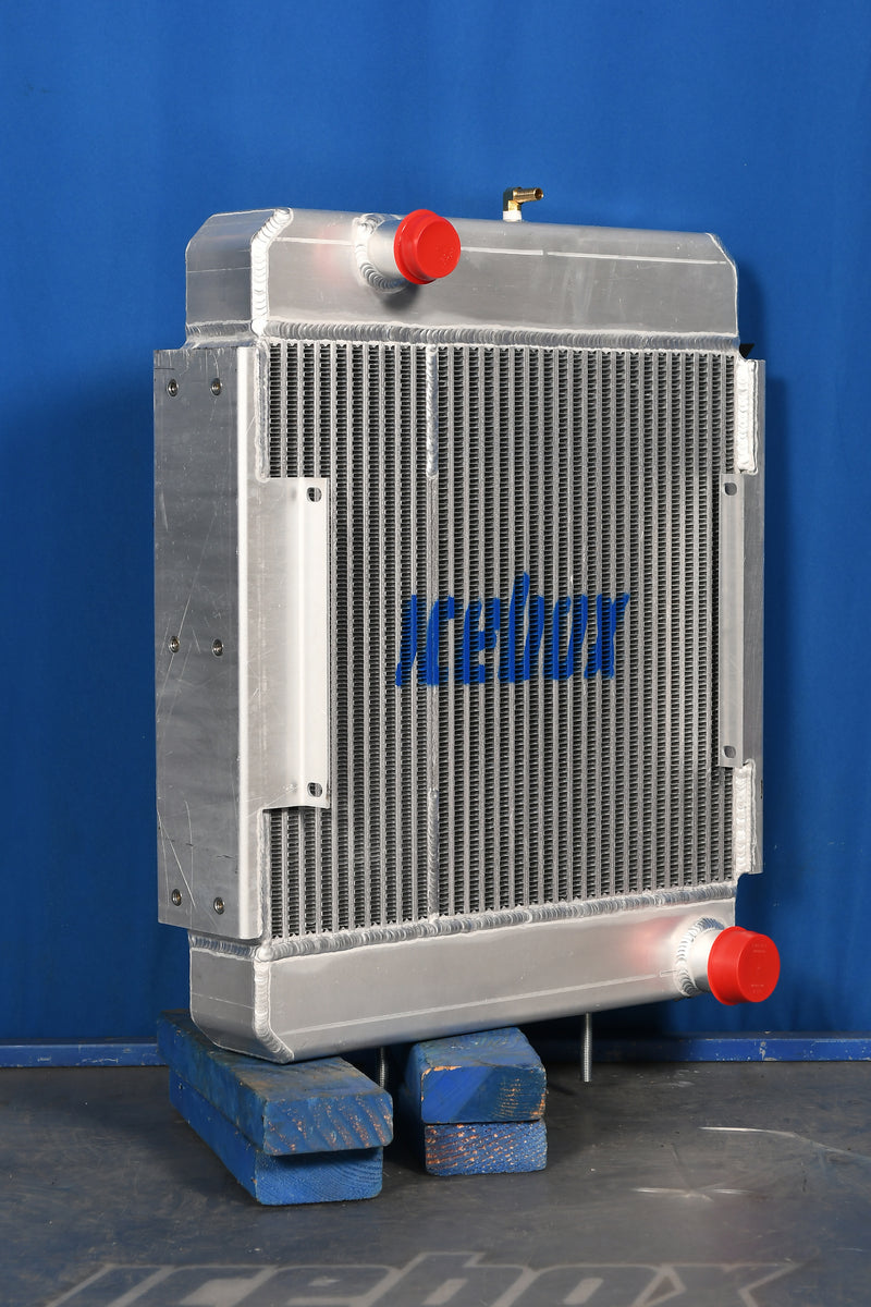 Load image into Gallery viewer, Genie Manlift Radiator # 890701
