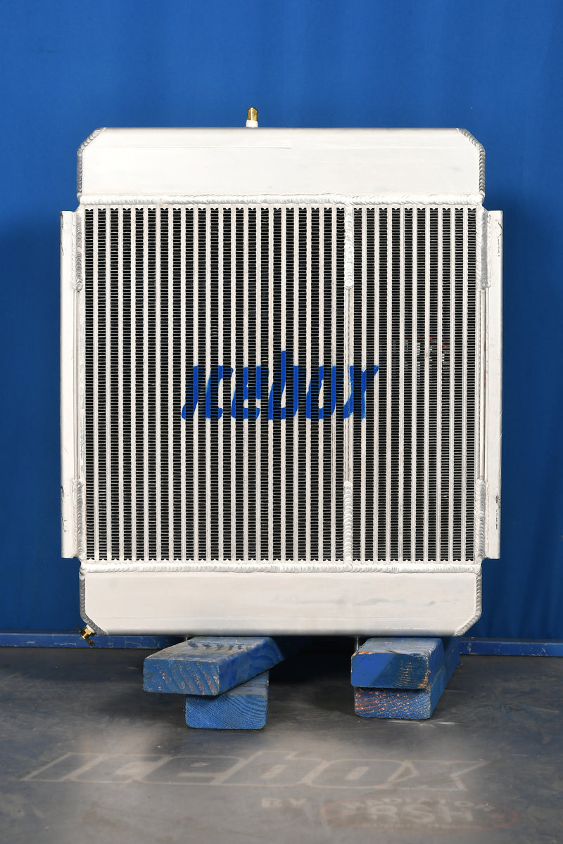 Load image into Gallery viewer, Genie Manlift Radiator # 890701
