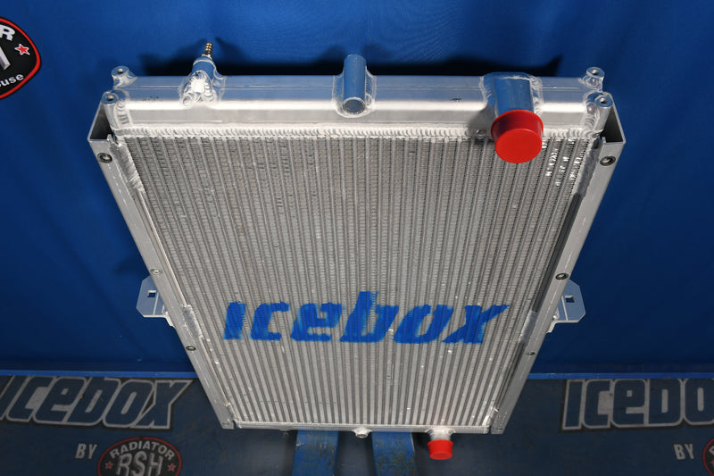 Load image into Gallery viewer, Peterbilt 220, T270 Radiator # 606118
