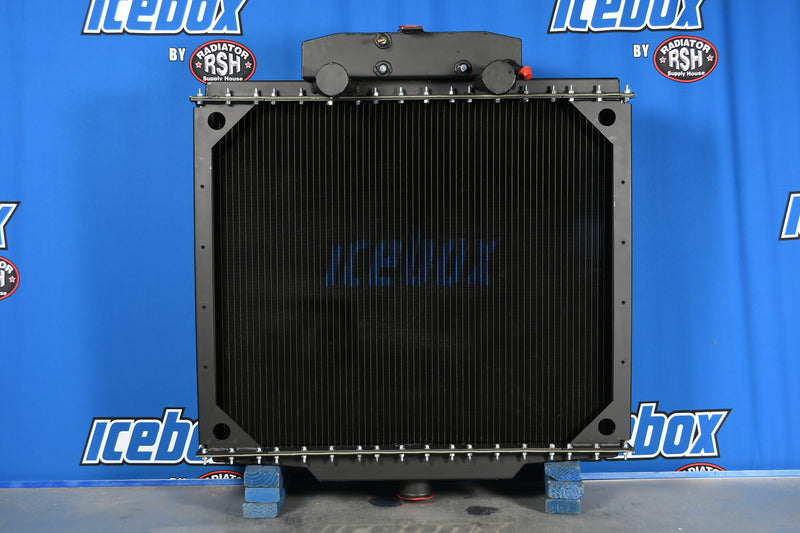 Load image into Gallery viewer, Kenworth W900 Radiator # 604081
