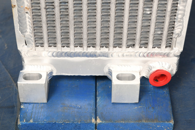 Load image into Gallery viewer, Deutz Oil Cooler # 990596
