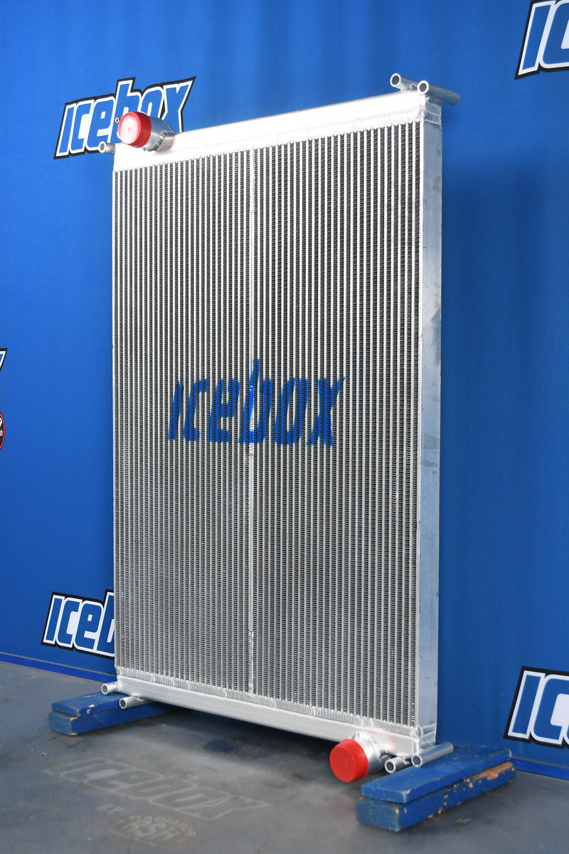 Load image into Gallery viewer, Freightliner Columbia Radiator # 601199
