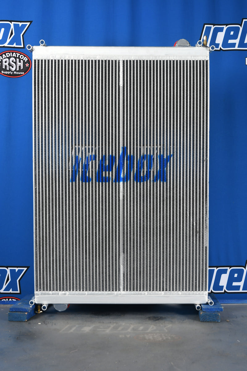 Load image into Gallery viewer, Freightliner Columbia Radiator # 601199

