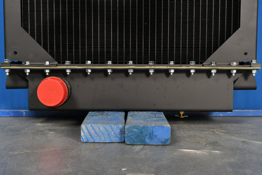 Case 850B, 850C Radiator
