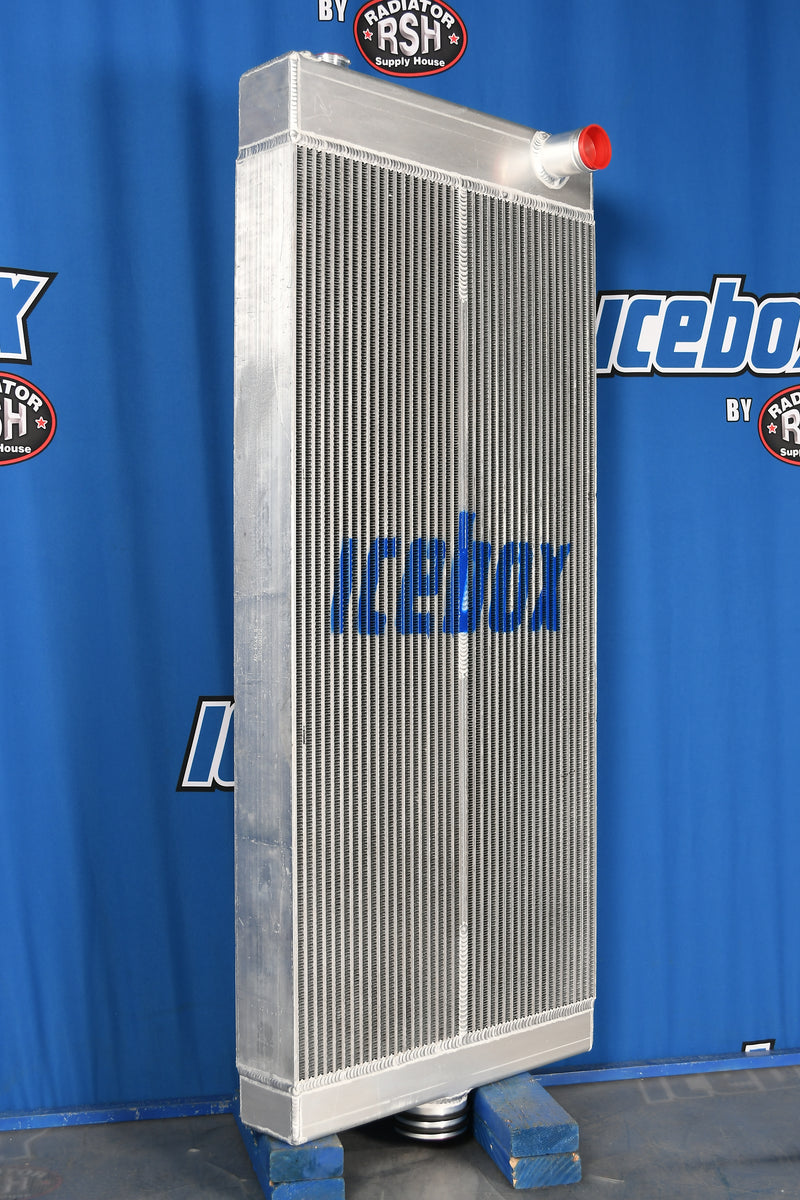 Load image into Gallery viewer, Komatsu WA500-7 Radiator # 930300
