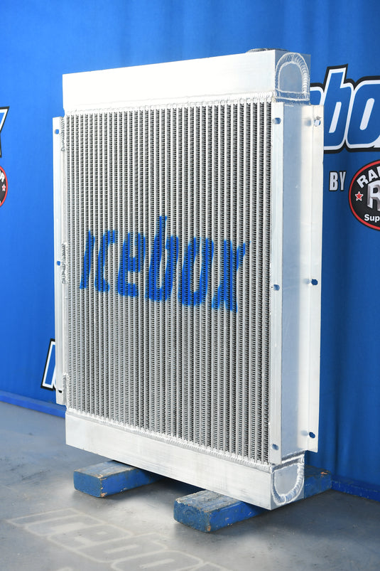 Laird VT-1200, VT1200, Feed Grinder Oil Cooler