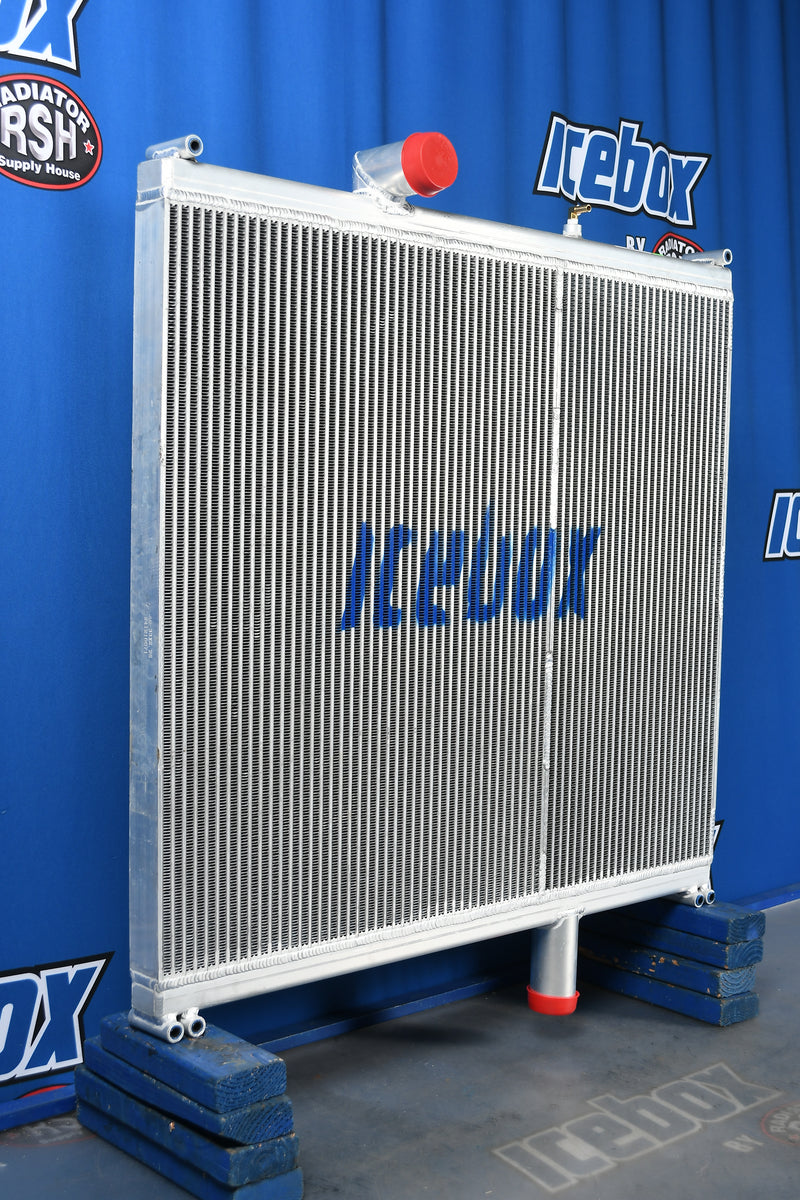 Load image into Gallery viewer, Peterbilt T680 , 579 Radiator # 606209

