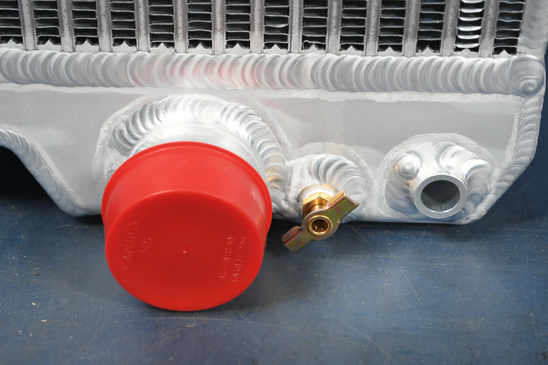 Load image into Gallery viewer, Caterpillar TH220B, TH330B, TH460B, TH560B Radiator # 851275
