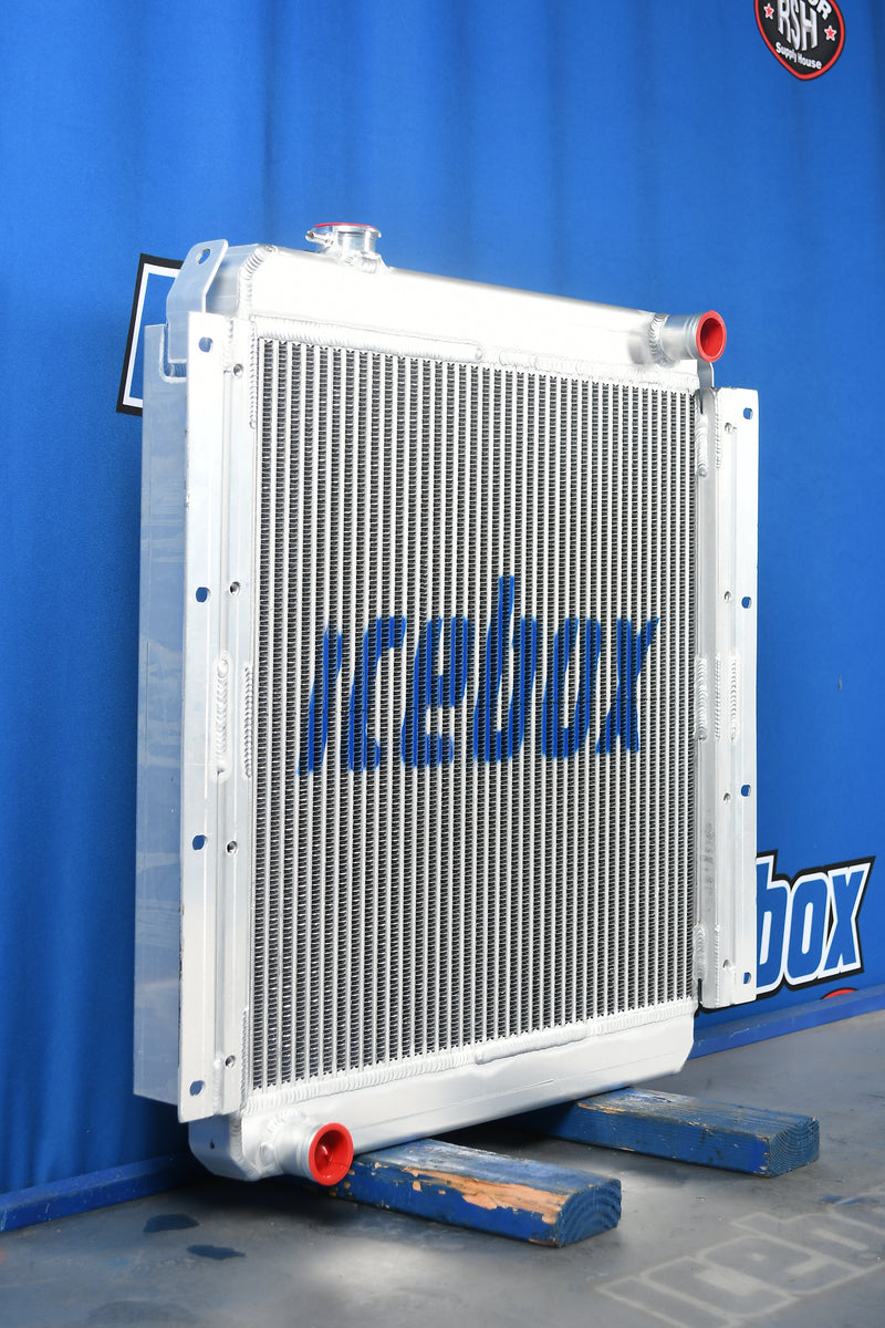 Load image into Gallery viewer, Mitsubishi MS120, Excavator Radiator # 890976

