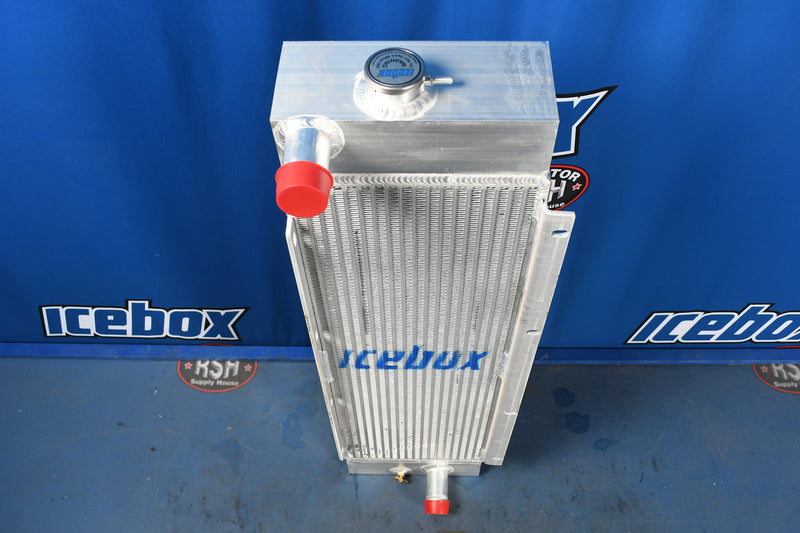 Load image into Gallery viewer, John Deere 650H Radiator # 870199
