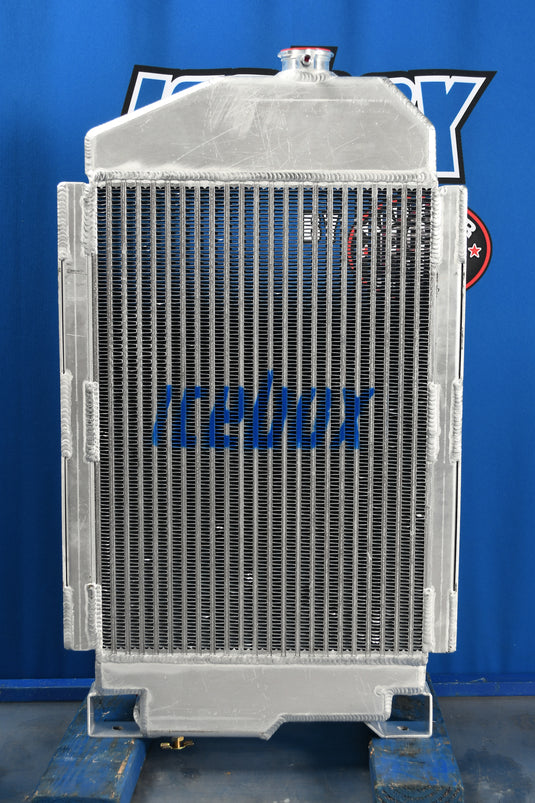 John Deere 2010 Radiator