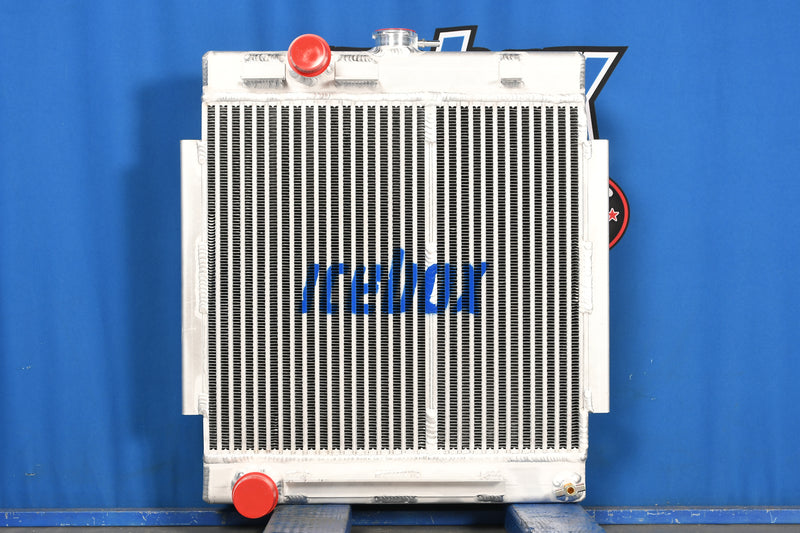 Load image into Gallery viewer, Wiggins W156Y Radiator # 940264
