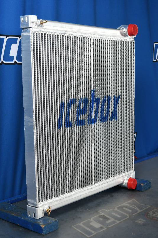 Ford B500, B600, B700, B800, F600, Radiator