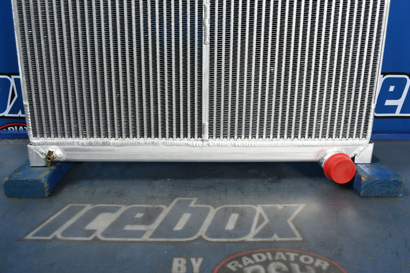 Load image into Gallery viewer, Ford B500, B600, B700, B800, F600, Radiator # 600100
