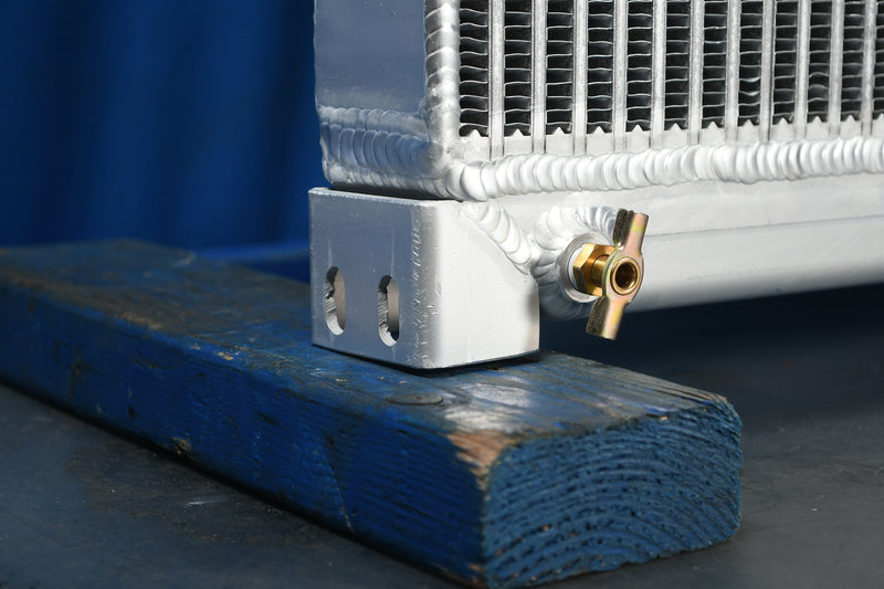 Load image into Gallery viewer, Ford B500, B600, B700, B800, F600, Radiator # 600100
