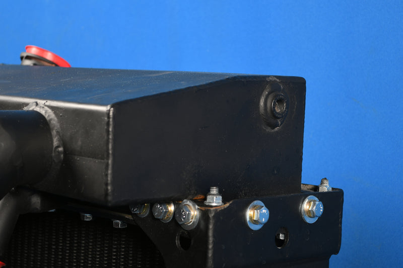 Load image into Gallery viewer, Freightliner Radiator # 601513
