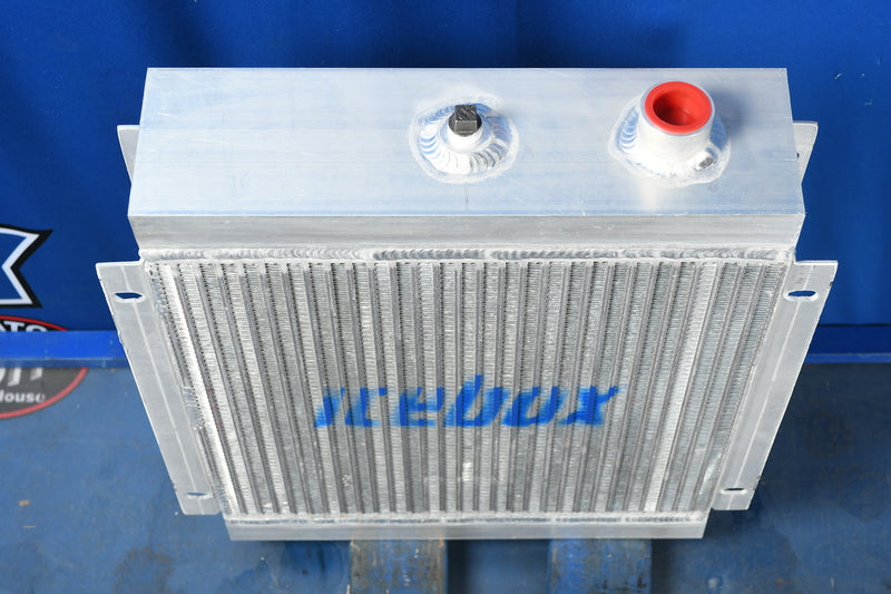 Load image into Gallery viewer, Universal Wireline Frac Truck Oil Cooler # 990569
