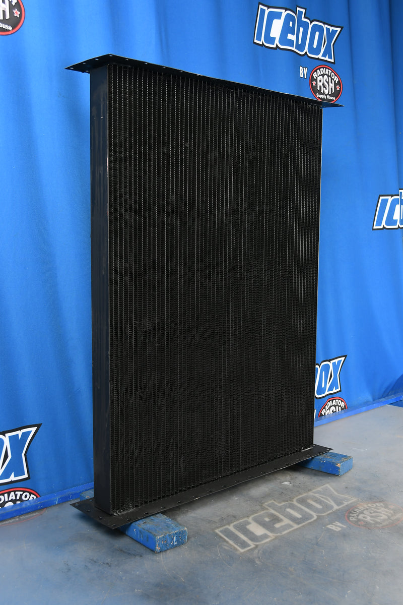 Load image into Gallery viewer, International S Series Radiator # 603480
