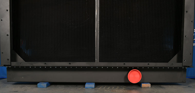 Load image into Gallery viewer, Cummins Onan 1100 KW Radiator # 990163
