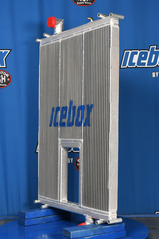 Peterbilt 320, T660 Radiator