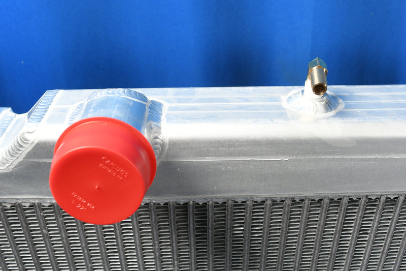 Load image into Gallery viewer, Freightliner / Spartan Radiator # 601619
