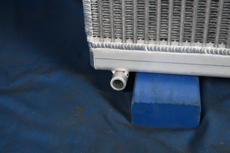 Load image into Gallery viewer, Onan Generator W/ Cummins Radiator # 990025
