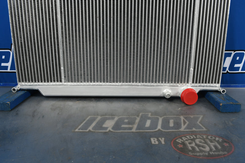 Load image into Gallery viewer, Freightliner Radiator # 601442
