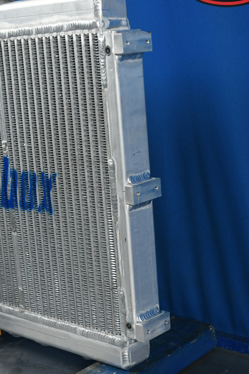 Load image into Gallery viewer, Kubota Radiator # 820237
