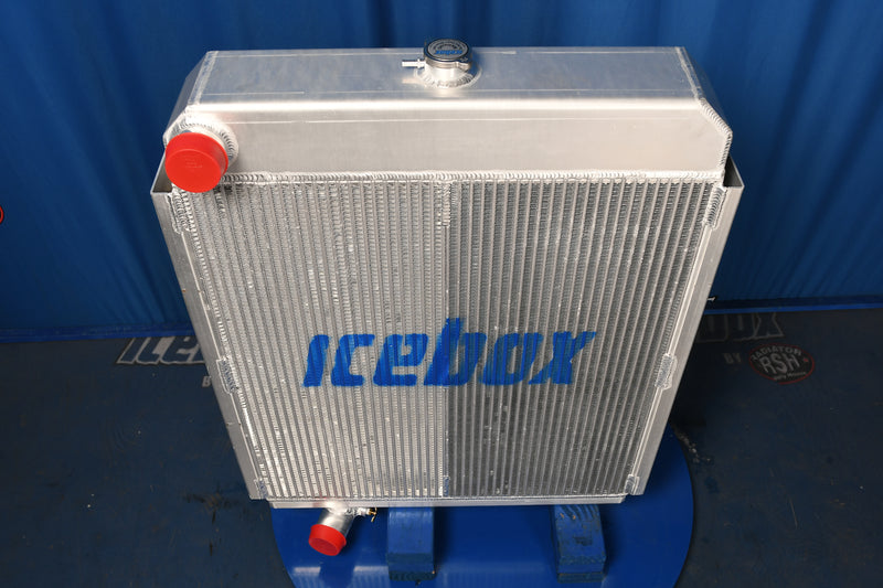 Load image into Gallery viewer, John Deere 644B Radiator # 870134

