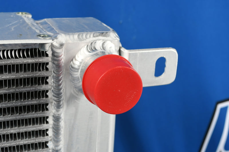 Load image into Gallery viewer, Hyster, Deawoo D25, 30S-3 Radiator # 890850
