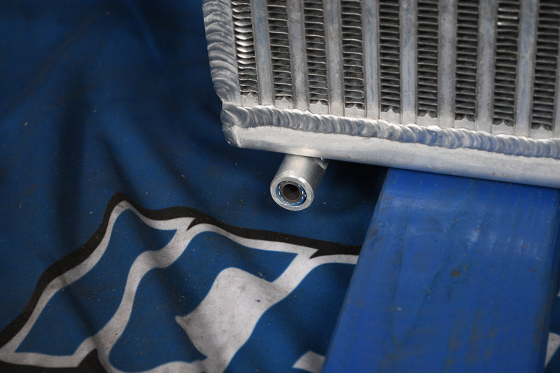 Load image into Gallery viewer, Case Radiator # 845012
