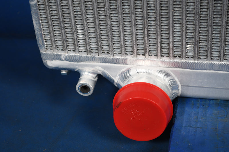 Load image into Gallery viewer, Freightliner FLD, Century, Business Class Radiator # 601024
