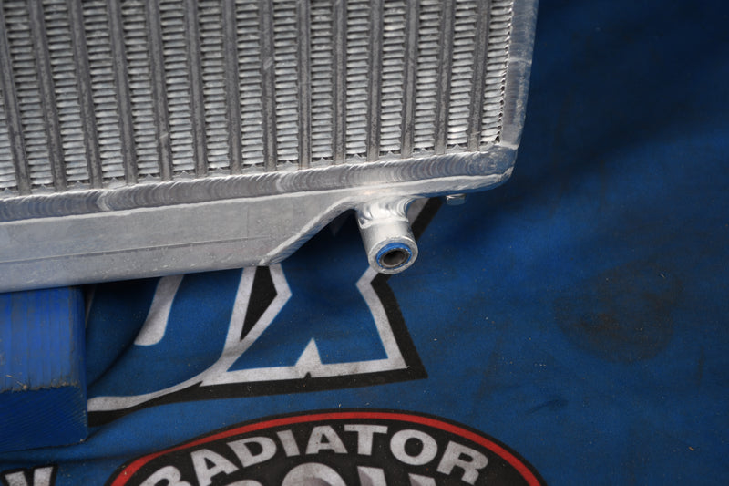 Load image into Gallery viewer, Freightliner FLD, Century, Business Class Radiator # 601024
