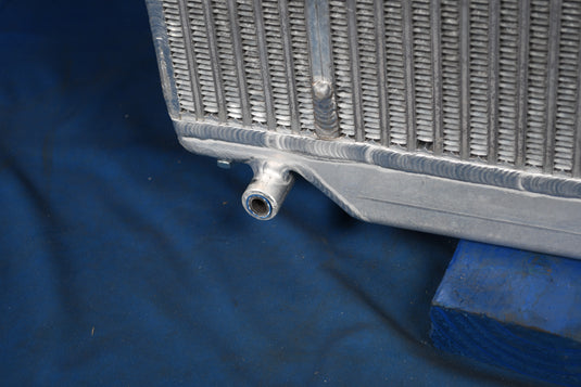 Freightliner FLD, Century, Business Class Radiator