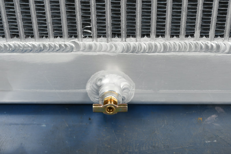 Load image into Gallery viewer, Caterpillar 322L Radiator # 850445
