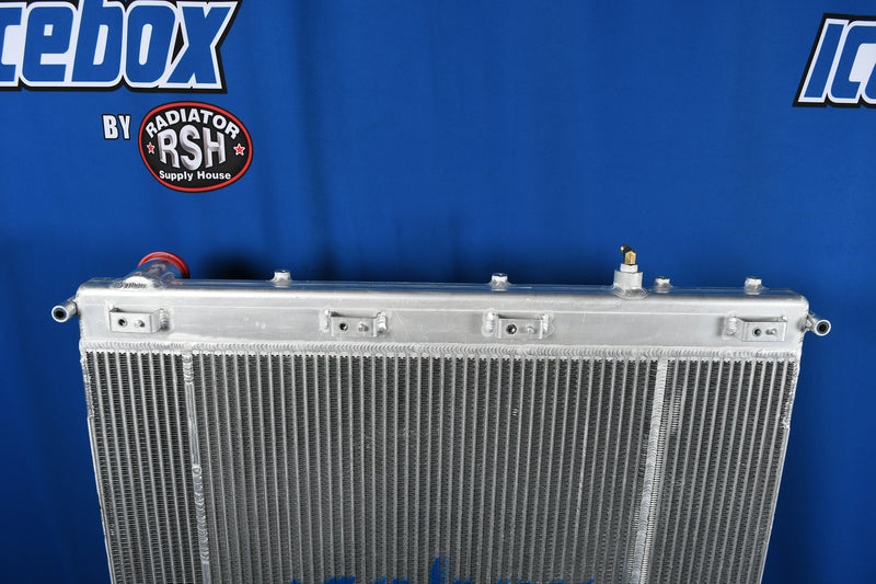 Load image into Gallery viewer, Freightliner Radiator # 601497
