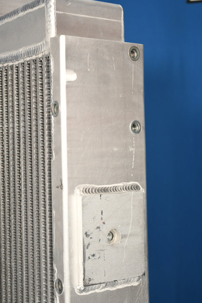 Load image into Gallery viewer, Case 4690, 4694 Radiator # 820293
