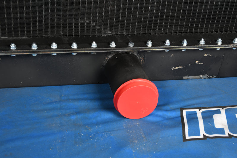 Load image into Gallery viewer, Caterpillar 3412C Radiator # 851129
