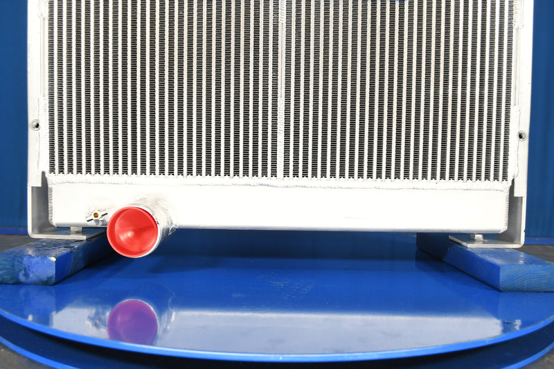 Load image into Gallery viewer, Case 4690, 4694 Radiator # 820293
