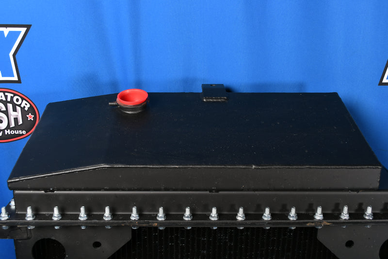 Load image into Gallery viewer, Kenworth Radiator # 604272
